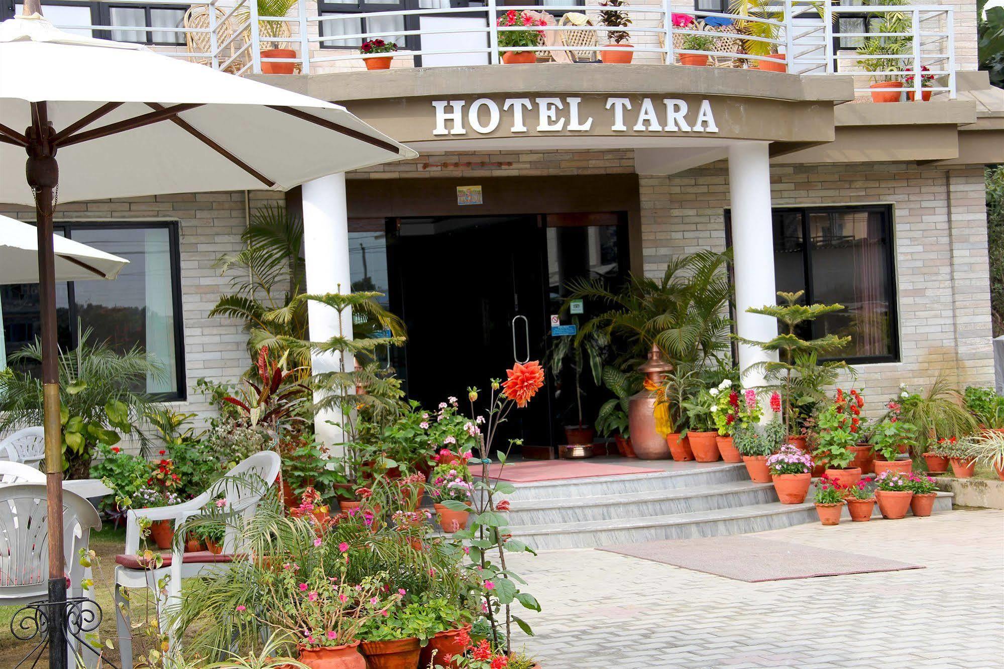 פוקהרה Hotel Tara מראה חיצוני תמונה